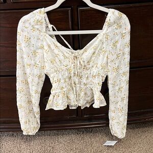 Floral Smocked Women's Top - Cream
